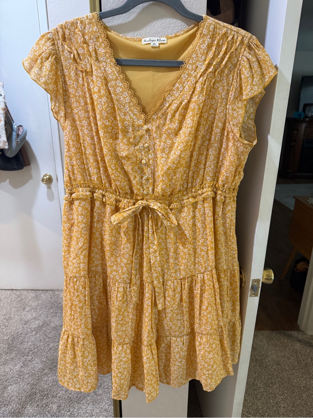 Women’s Yellow Floral Tie-Waist Sundress